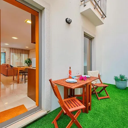 Beautiful Town Centre Townhouse With Shared Pool * Tavira
